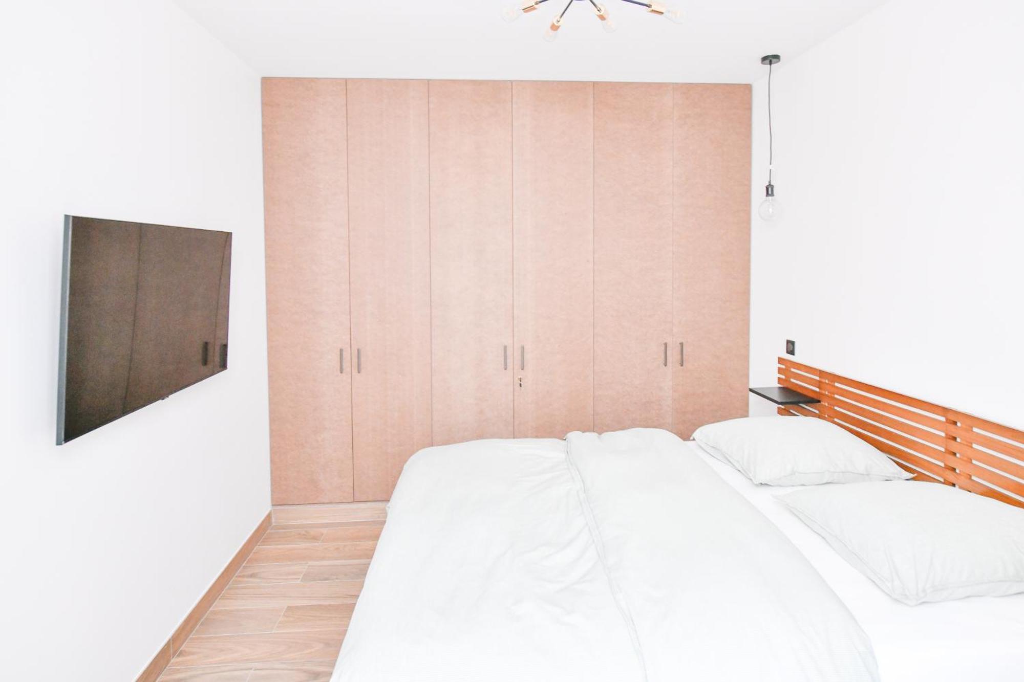 Parking Gratuit - Montmartre Charme & Patio Prive - Sacre-Coeur Metro Anvers 파리 외부 사진
