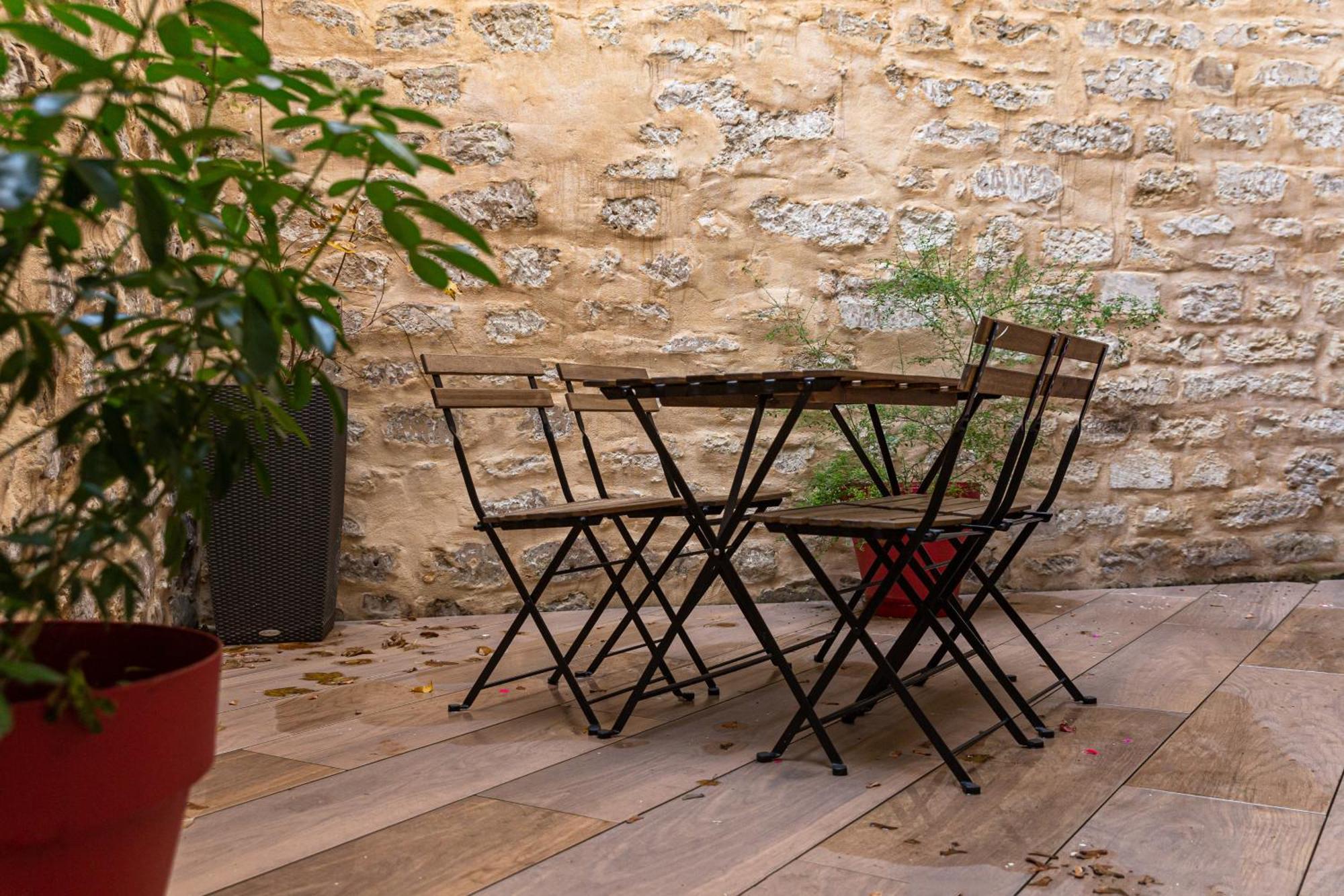 Parking Gratuit - Montmartre Charme & Patio Prive - Sacre-Coeur Metro Anvers 파리 외부 사진